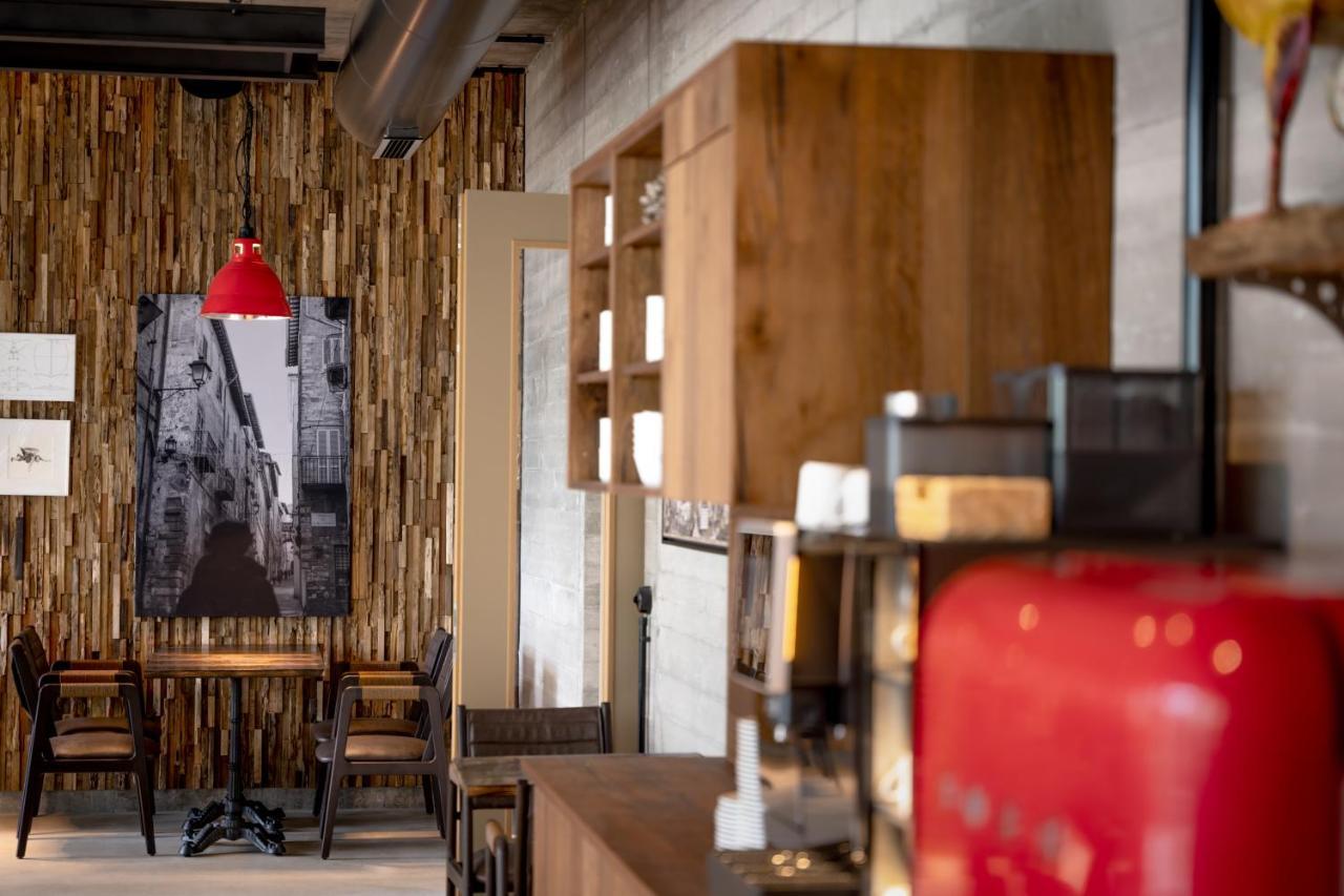 Cavallestro Deluxe Kitzingen Ngoại thất bức ảnh