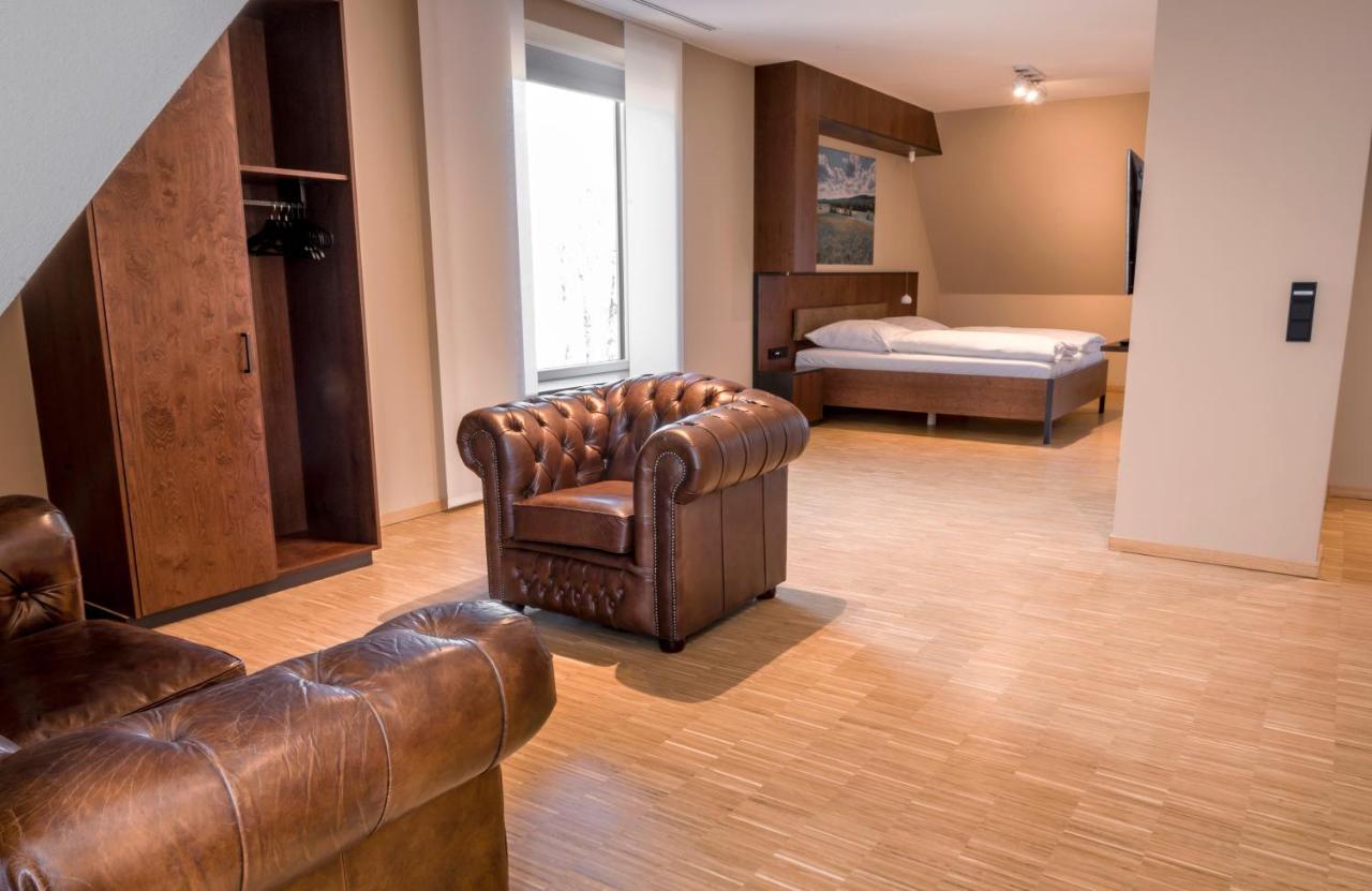 Cavallestro Deluxe Kitzingen Ngoại thất bức ảnh