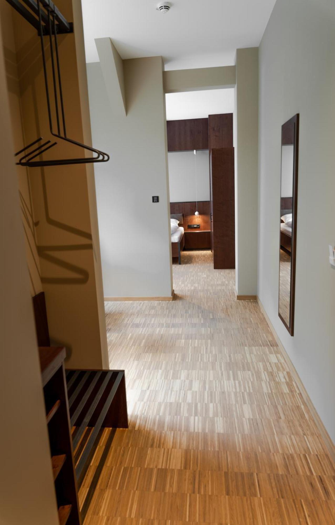 Cavallestro Deluxe Kitzingen Ngoại thất bức ảnh